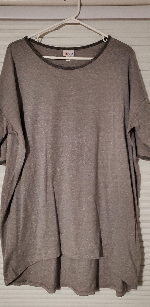 LulaRoe Large Grey Irma